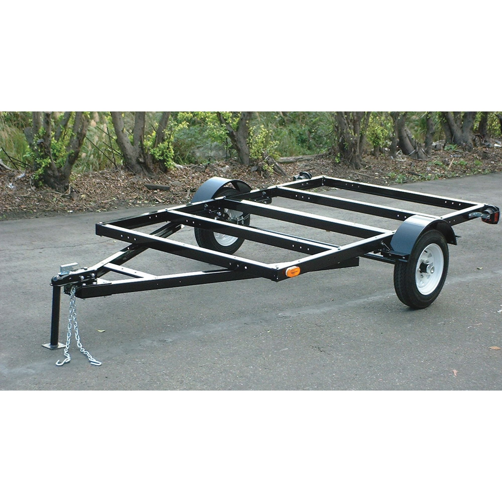 Northern Industrial Heavy-Duty Trailer with 5.30-12in. Tires, 5ft. x 8ft.